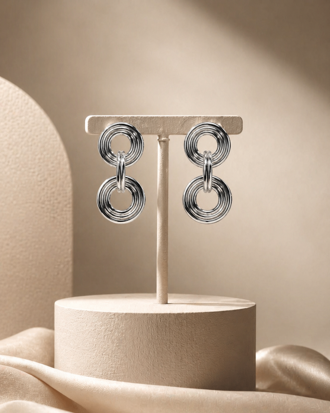 Aretes Círculo Dorado Jaguara